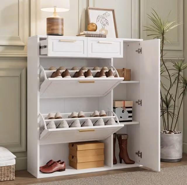 Mobiletto portascarpe bianco con ripiani regolabili, cassetti e maniglie dorate, 95x24x107,5 cm