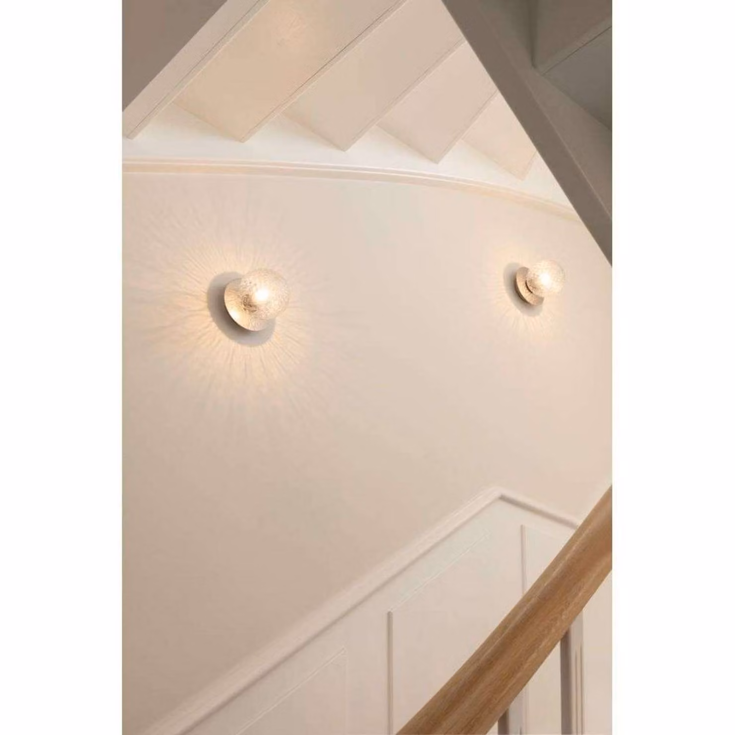 Nuura Aps Applique da parete di design Liila, dimmerabile, Cromo / Argento, Bagno, Metallo, Scandinavo, Applique