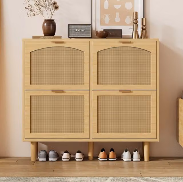 Scarpiera in stile scandinavo con ante in rattan e ripiani interni, colore beige rovere, L 100 x P 25 x H 90 cm