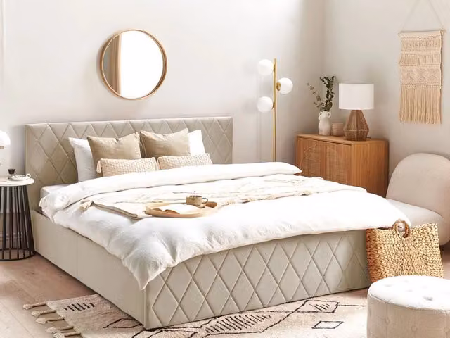 Letto contenitore BELIANI in velluto beige con testiera trapuntata e base a doghe L/P: 180 x 200 cm