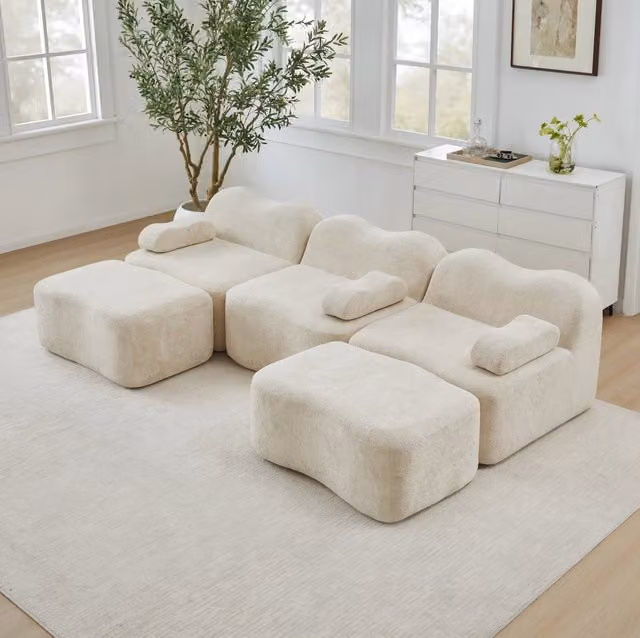 Divano modulare senza struttura in velluto beige con seduta profonda e moduli componibili