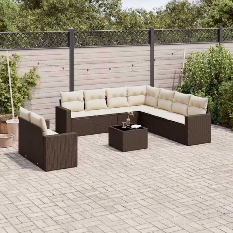 Set di divani da giardino vidaXL a forma di U in polyrattan marrone con cuscini bianchi e tavolino da esterno