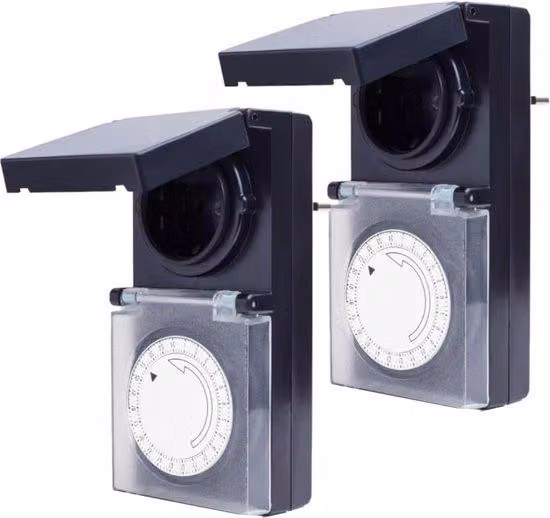 Presa da esterno con timer meccanico, grado di protezione IP44, resistente agli schizzi
