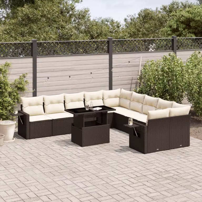 vidaXL Set Divani da Giardino 11 pz in Polyrattan Marrone con Cuscini Bianchi e Tavolino da Esterno