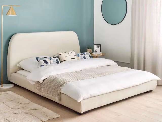Letto Beliani in tessuto beige con design classico e struttura imbottita L/P/H: 226 x 160 x 101 cm