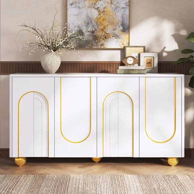 Credenza moderna WISHDOR con 4 ante e decoro ad arco in oro, finitura bianca lucida in MDF, L: 140 cm, P: 35,84 cm, H: 74 cm