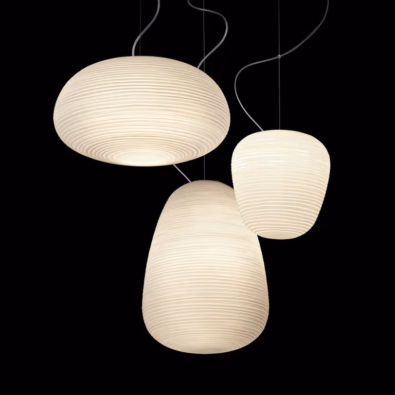 Foscarini Lampada a sospensione Rituals 3, dimmerabile, Bianco / Opale, Soggiorno / Sala da pranzo, Vetro, Design, Lampada a sospensione