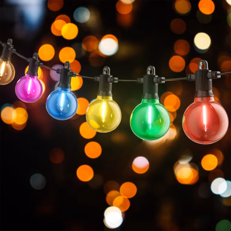 Catena luminosa da 7,6 metri, con 12 lampadine LED colorate, grado di protezione IP65, con spina