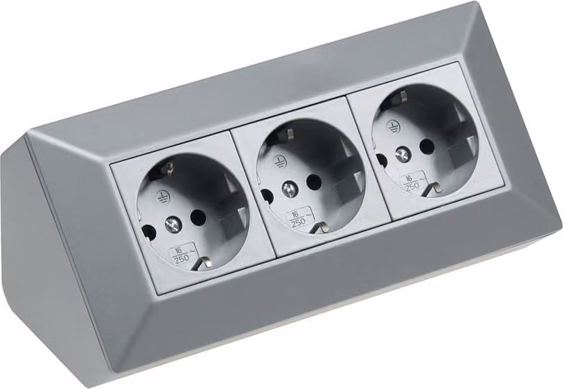 Blocco prese a 3 vie ChiliTec argento 250V AC / 16A montaggio esterno Nuova versione