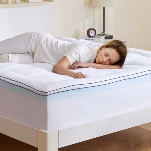 Coprimaterasso VEVOR Misura Queen con Imbottitura in Fibra e Memory Foam, Colore Bianco e Blu, Traspirante e Rinfrescante, L/P/H: 152,4 x 203,2 x 7,62 cm
