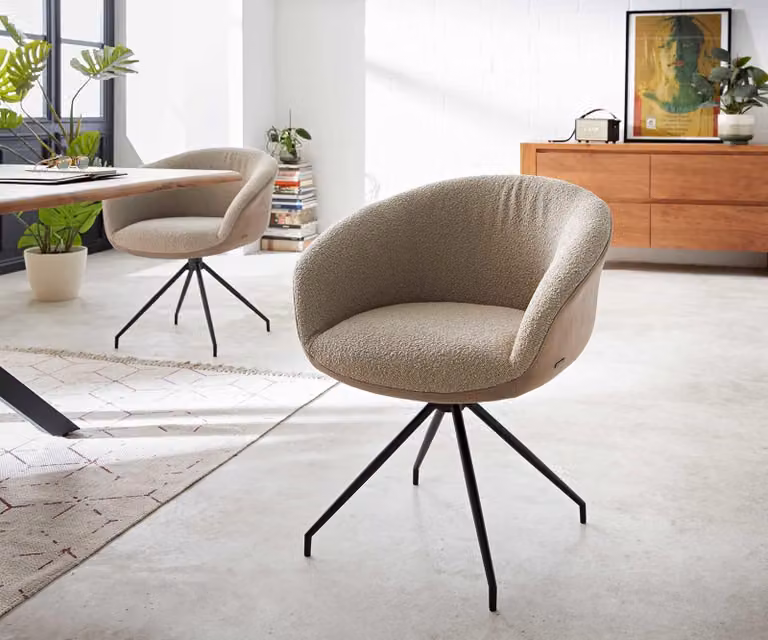 DELIFE Sedia girevole Vinka-Flex con braccioli Mix di materiali Fango Struttura a croce conica Nera Girevole a 180° Molle insacchettate