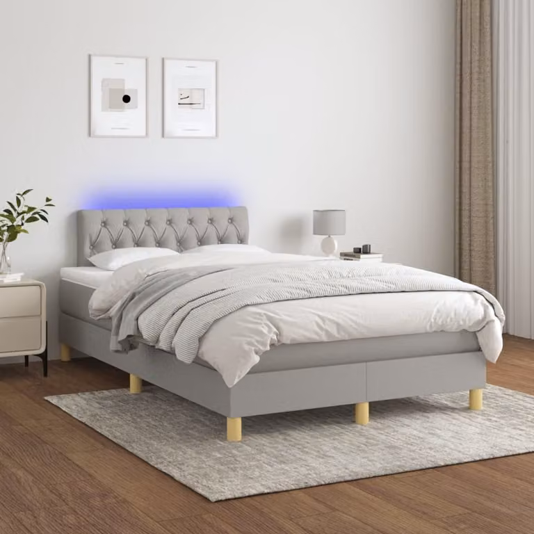 The Living Store Letto a molle con materasso e LED in tessuto grigio chiaro 120x200 cm
