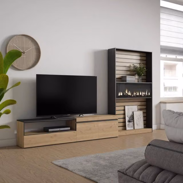 Mobile TV per soggiorno Skraut Home con camino elettrico, per TV fino a 80 pollici, colore Rovere e nero, L: 310 cm, P: 35 cm, H: 186 cm – 1