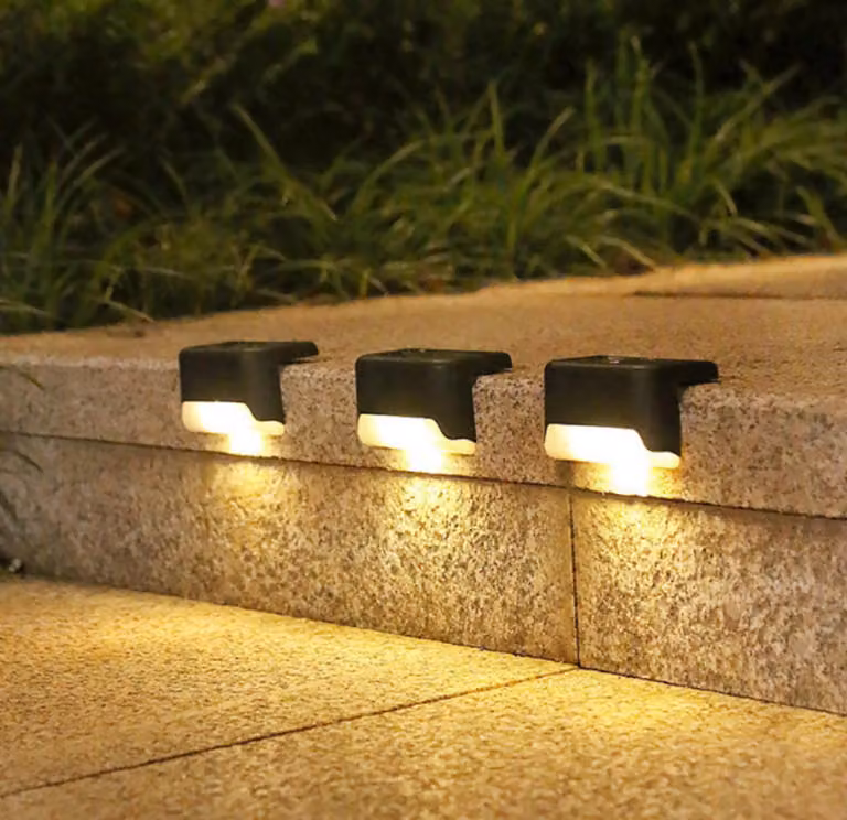 Lampada solare esterna MP4814, marca Myers Power