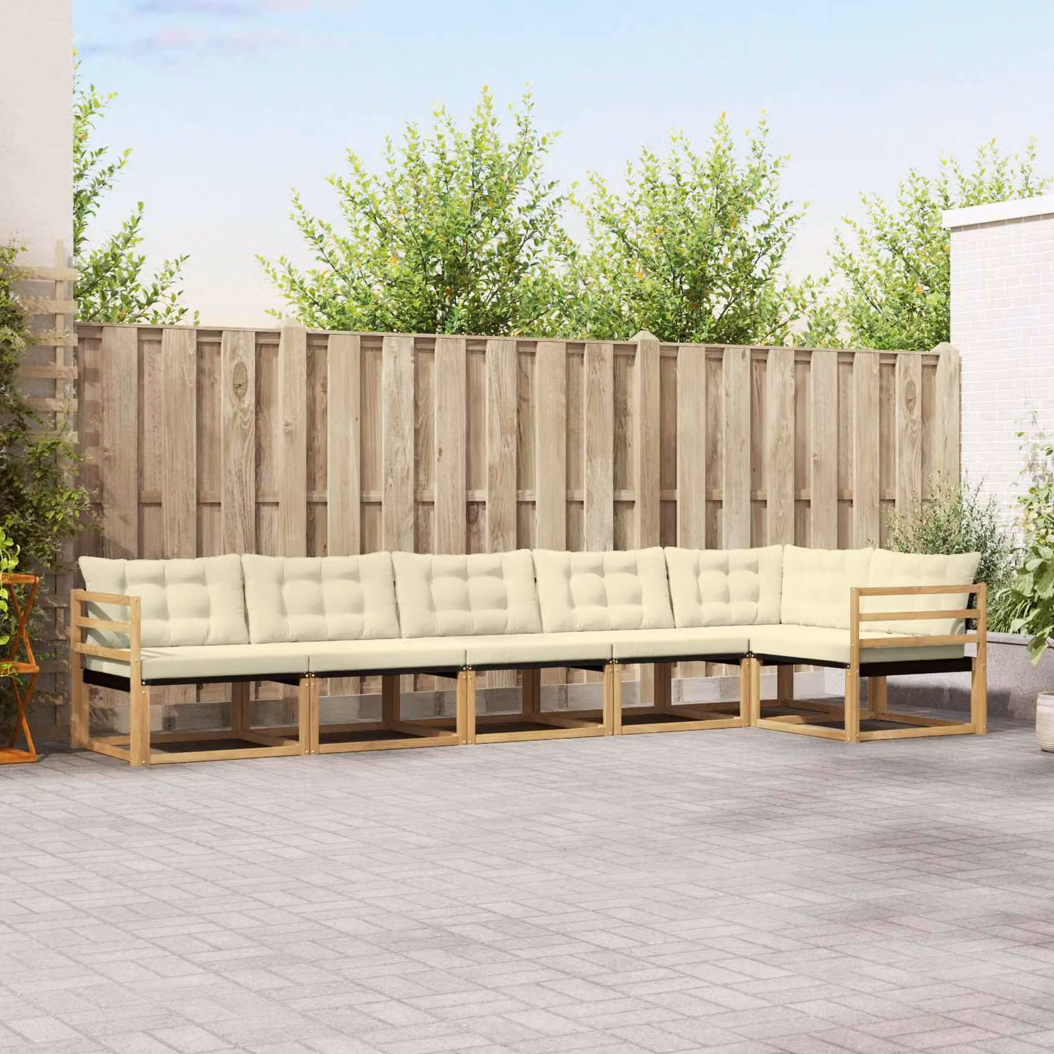 Set di divani da esterno vidaXL a forma di L composto da 6 pezzi in legno di acacia con cuscini in tessuto bianco e beige