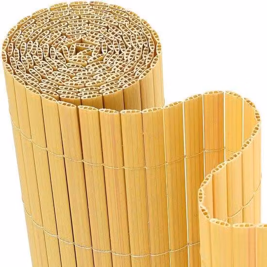 Recinzione in PVC per esterni, ideale per garantire privacy – divisorio per giardino e ringhiera per balcone, colore bambù, dimensioni 1,6 x 5 metri