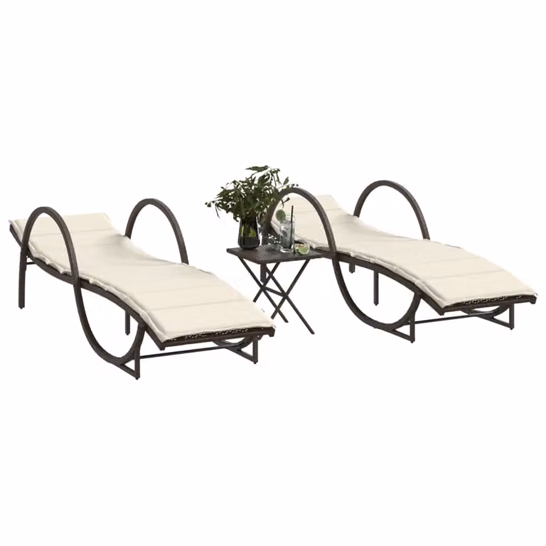 Set di 2 lettini prendisole con tavolino vidaXL in polyrattan marrone con poggiatesta regolabile e vassoio laterale