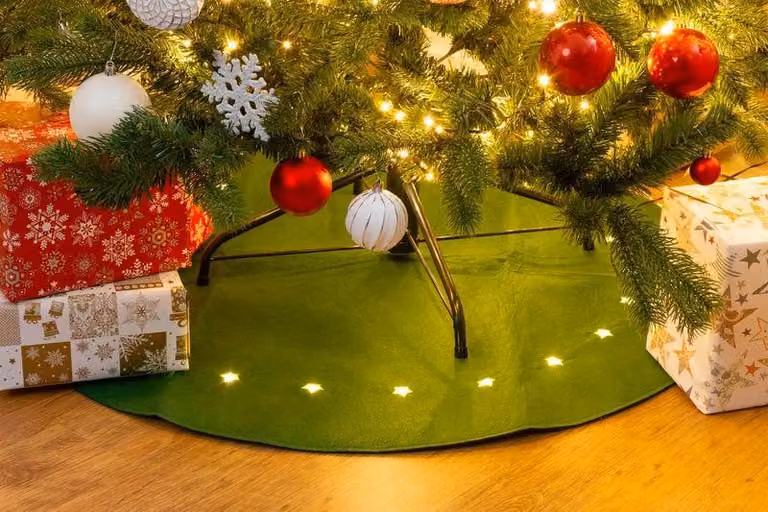 Tappeto MagicHome Natale, verde, per albero di Natale, con stelle, 22x LED, bianco caldo, 2xAA, 90 cm