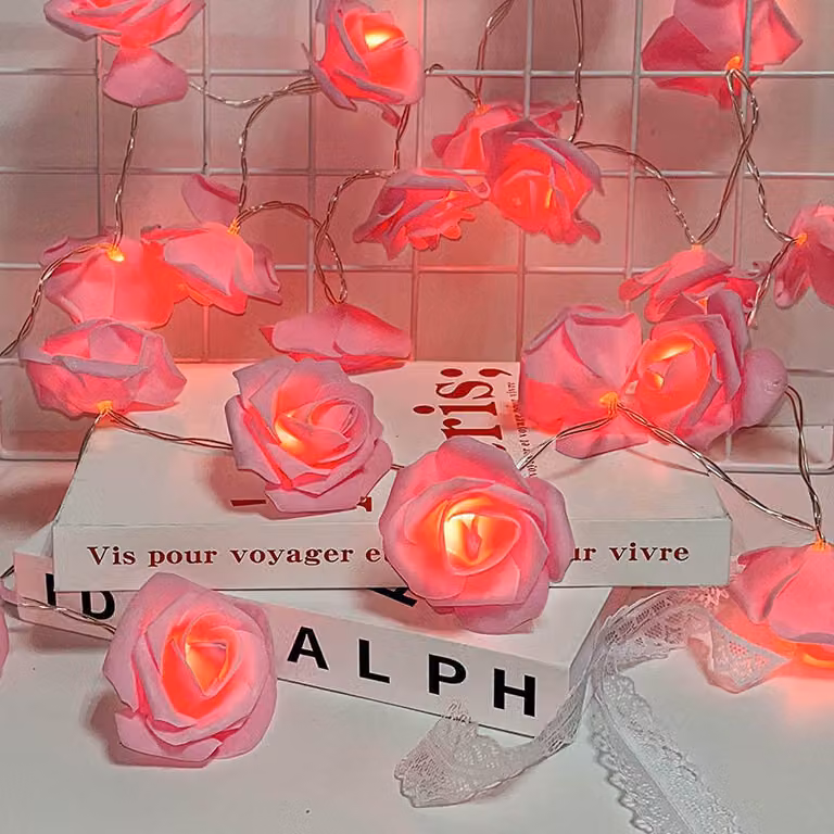 Catena luminosa a LED con forma di rose, 20 fiori, alimentata a batteria. Ghirlanda romantica a forma di rose, ideale per San Valentino, matrimoni, feste e decorazioni, colore rosa