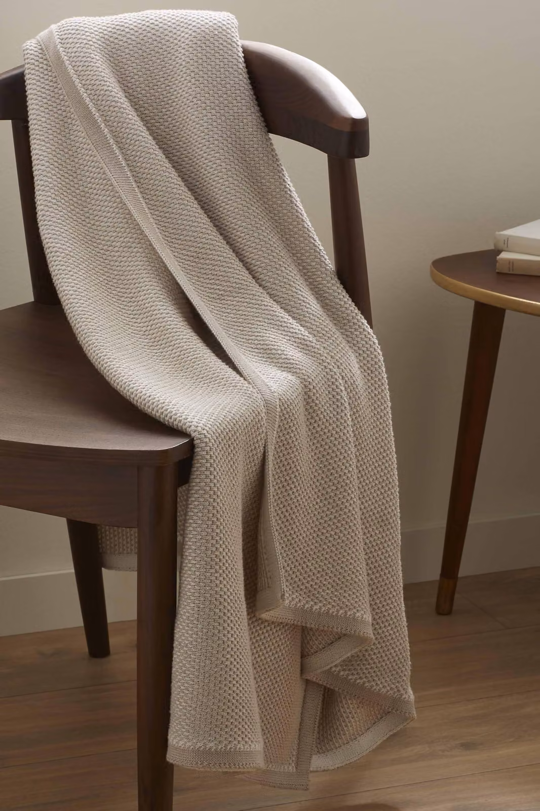 Coperta in cotone 130x170 cm, color marrone nocciola, morbida e densa