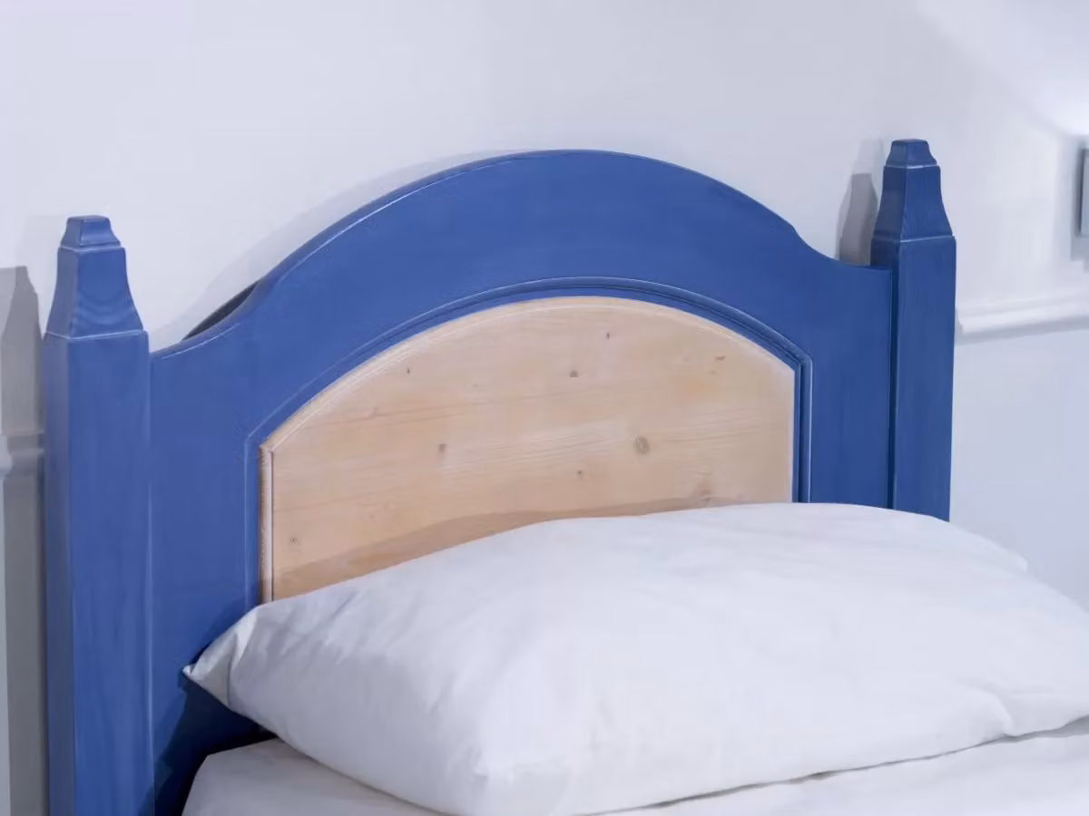 Letto singolo in legno di abete stile arte povera blu e miele Mobili 2G L/P/H: 103 x 210 x 106 cm – 2