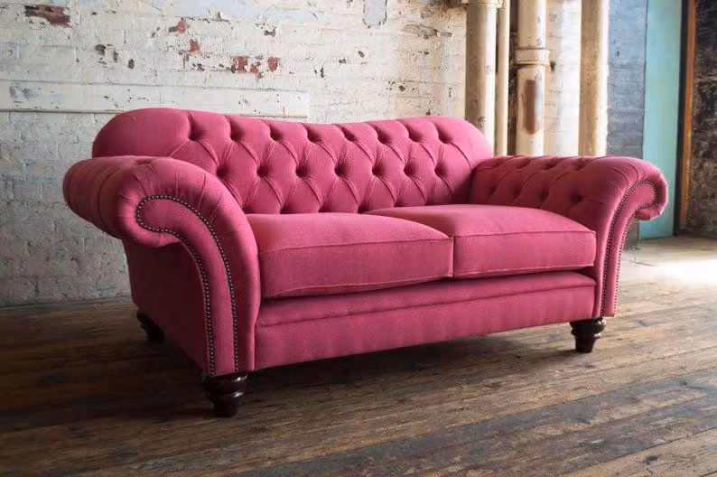 Luxus 2 Sitzer Couch Polster Sofa Textil Stoff Couchen Garnitur Chesterfield