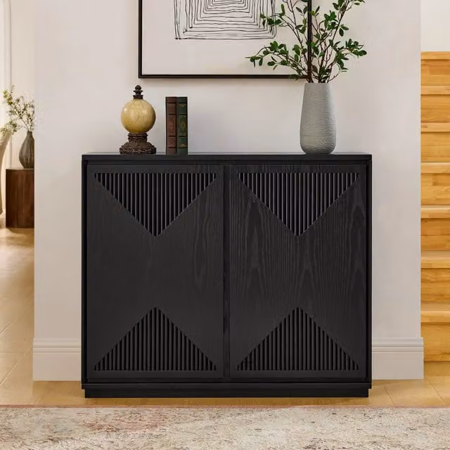 Credenza con ante scanalate a V in legno e MDF nera per soggiorno sala da pranzo ingresso cucina e angolo caffè