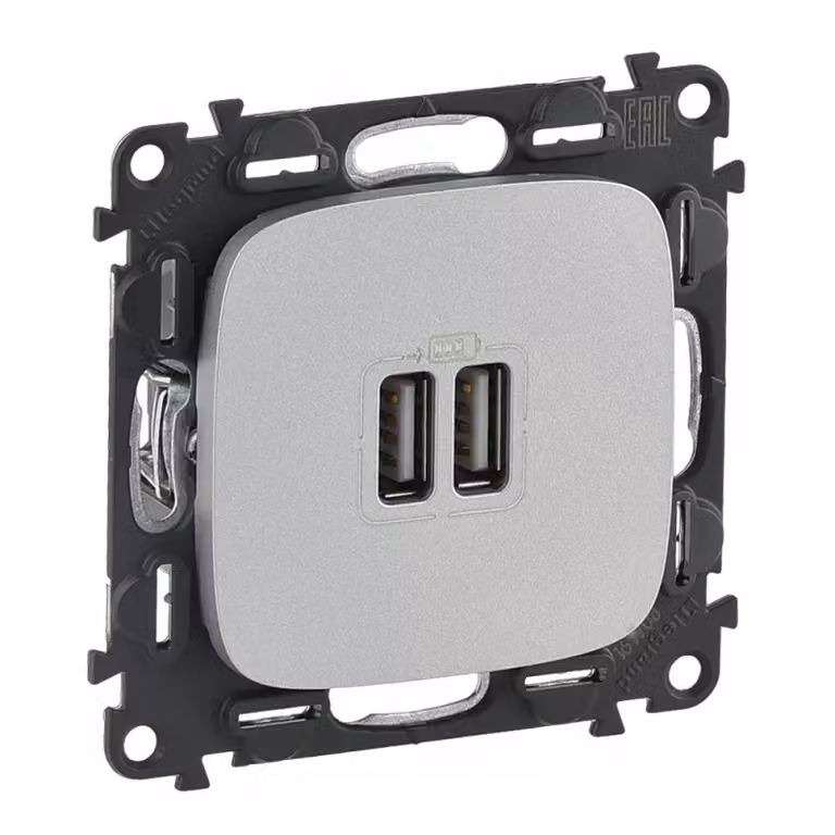 Legrand Valena Allure Presa di ricarica USB 2400mA colore: alluminio 754997