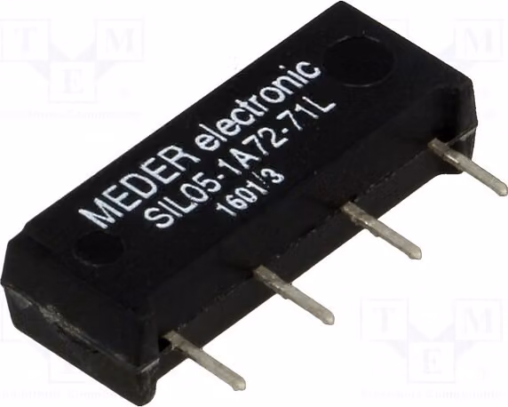 1x Relè: Contatto 1,25A, massimo 200 VDC. Bobina: 5 VDC, massimo 200 VAC. Codice: 05-1A72-71L. Elettromagnetico