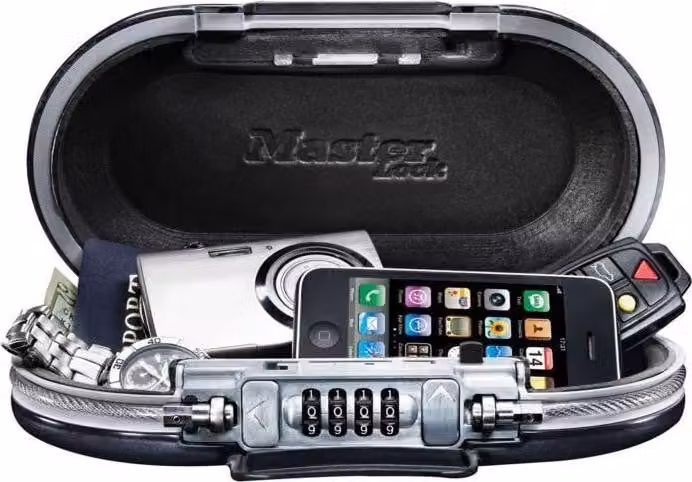 Cassaforte portatile Master Lock 5900EURD, con cavo, combinazione, nera