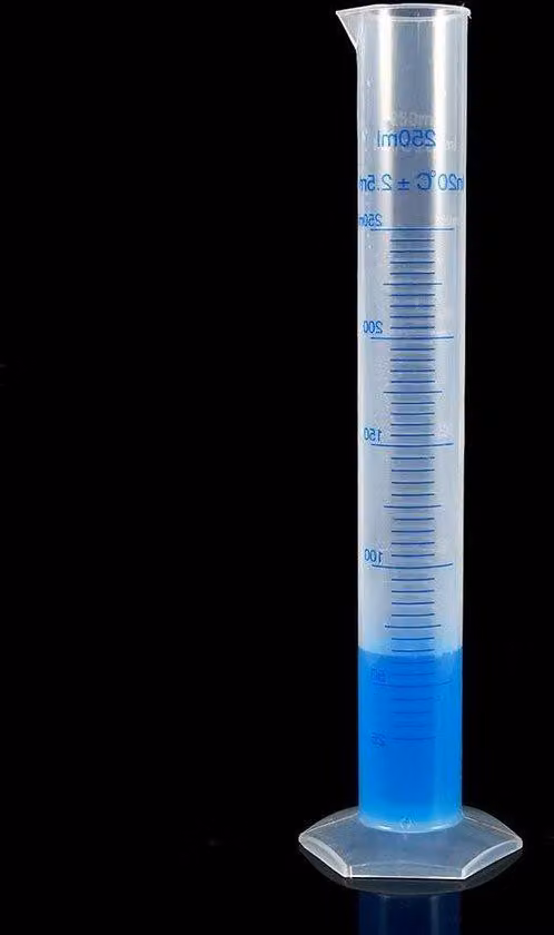 Cilindro graduato in plastica per applicazioni di laboratorio e industriali, 250 ml.