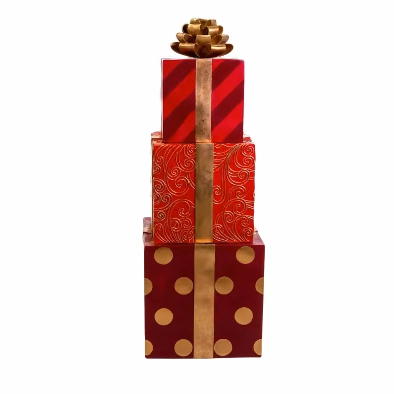 Set di tre decorazioni regalo Vacchetti in resina oro e rosso L 47 cm, P 47 cm, H 129 cm – 2