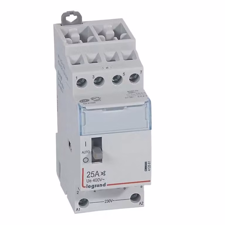 Contattore Legrand CX3, senza ondulazione, 230V 25A 4 contatti NA, con interruttore manuale 412561