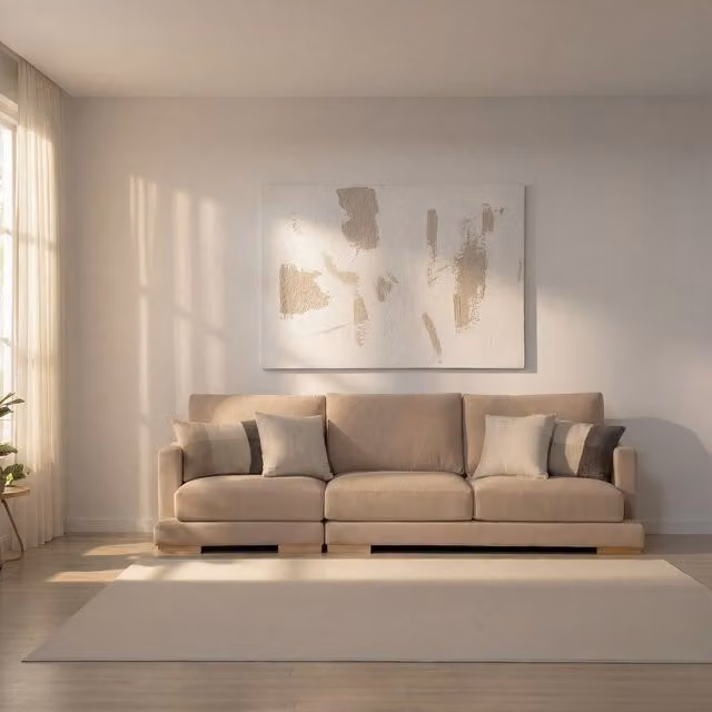 Divano 4 posti Luxor Living beige in tessuto con cuscini decorativi e struttura in legno