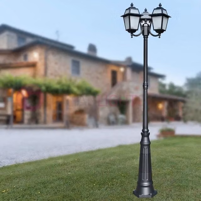 Lampione da esterno classico Artemide con 3 luci, colore antracite, Altezza: 238 cm – 1