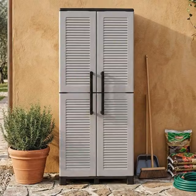 Armadio da esterno Askan DMORA per giardino e balcone, 3 ripiani, Grigio Chiaro, L: 68 cm, P: 37 cm, H: 169 cm