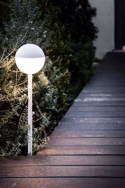 Faro Barcelona Paletto LED per Esterni Bianco con Luce Calda IP65
