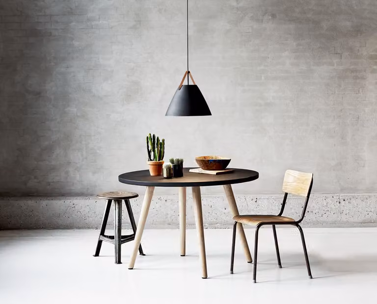 Lampada a sospensione a cinghia Lampada a sospensione Ø 48 cm nero/pelle
