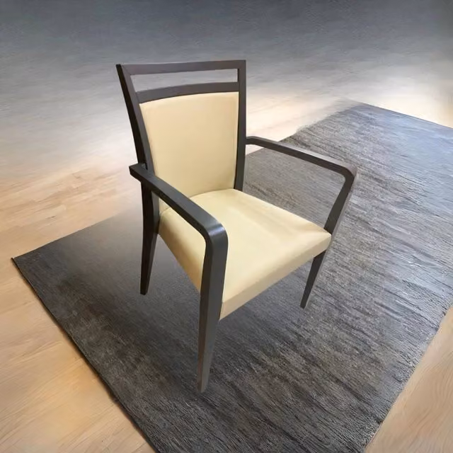 Poltrona in legno ecopelle Alpha colore beige