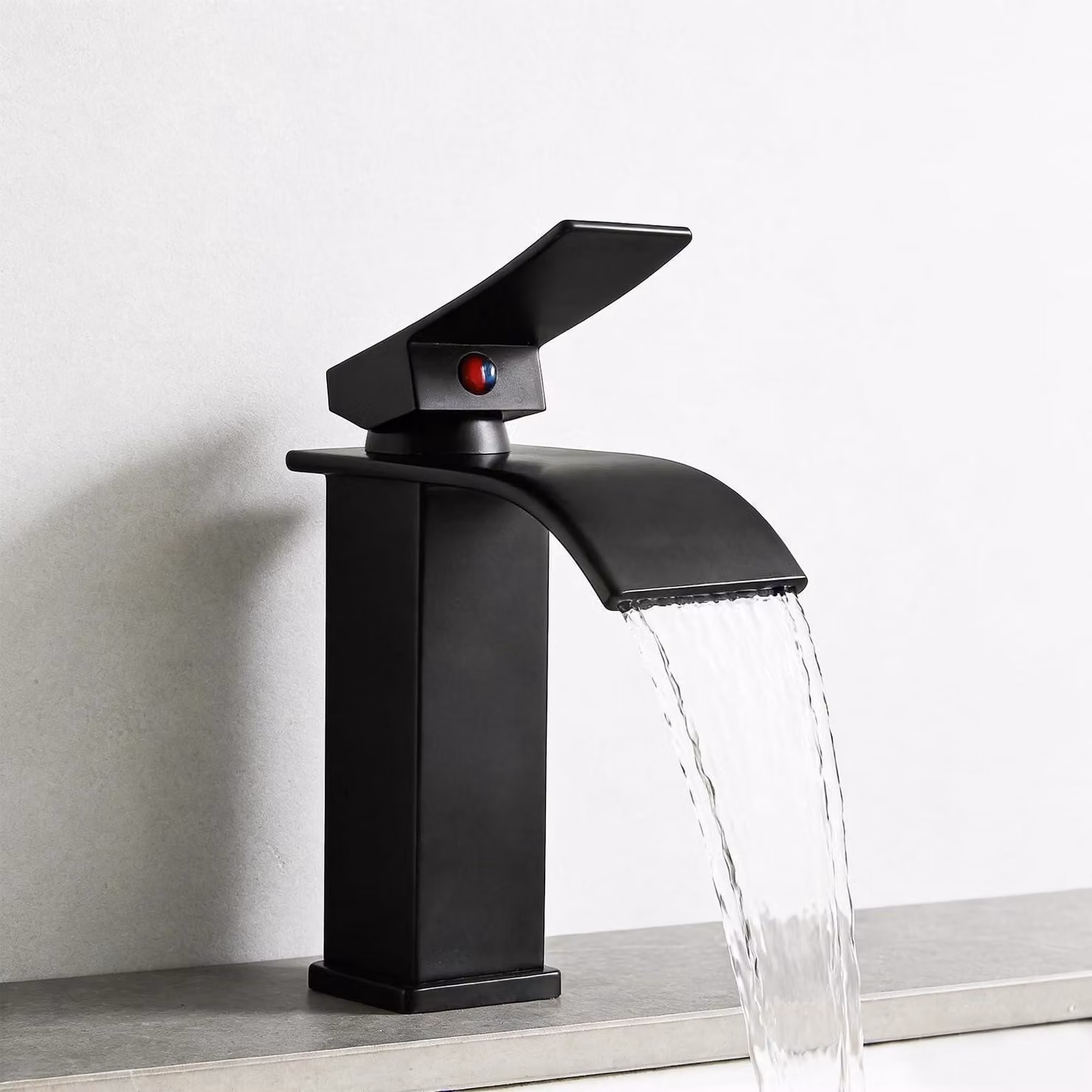Miscelatore per lavabo a cascata, colore nero, con due tubi, controllo separato per acqua calda e fredda, altezza 170 mm