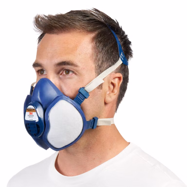 Mascherina protettiva 3M 4251C1 – Semimaschera pronta all'uso con livello di protezione A1P2, ideale per lavori di verniciatura a spruzzo e levigatura meccanica – 1 mascherina 3M con filtro integrato