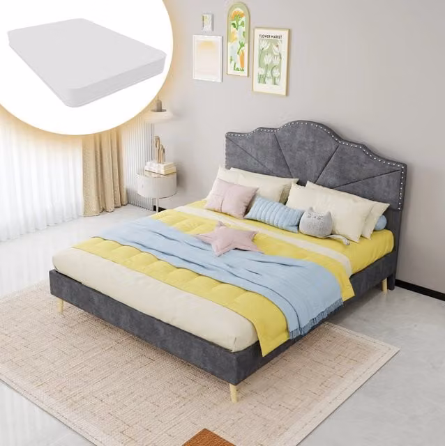 Letto matrimoniale 160x200 cm con materasso incluso; testiera geometrica in tessuto grigio