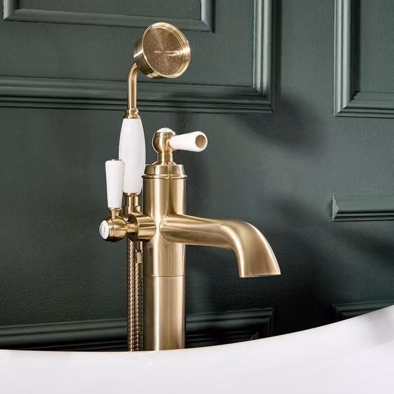 Miscelatore Vasca Freestanding Tradizionale - Con doccetta - Finitura Oro Satinato