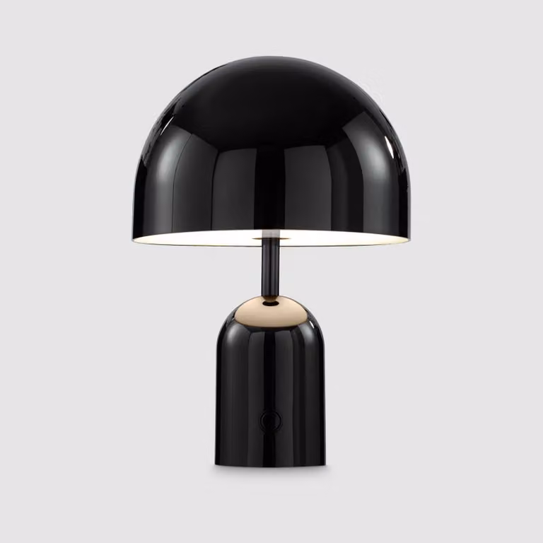 Tom Dixon Lampada da tavolo a batteria BELL PORTABLE, nera, 28 cm IP44 dimmerabile, Nero, Soggiorno / Sala da pranzo, Plastica, Design