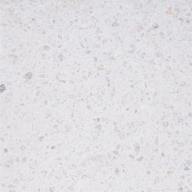 Bordo piscina in pietra per piscina rettangolare 600 x 300 cm senza bordo a spruzzo | sabbiato bianco
