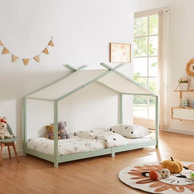 Letto Singolo Brome en.casa a Forma di Casetta in Legno di Pino per Cameretta Bambini, Colore Verde Menta e Bianco, L/P/H: 206 x 90 x 146 cm
