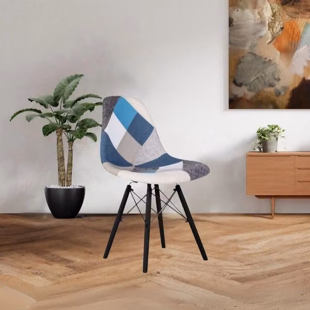 Set di 4 sedie Veriaffari con tessuto patchwork multicolore e gambe in legno nero per cucina e soggiorno – 1