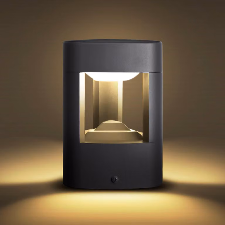 Lucande lampioncino LED Pirron, 20 cm, triangolare, IP54 Pirron, Nero, Alluminio, Moderno, Lampada LED da esterni