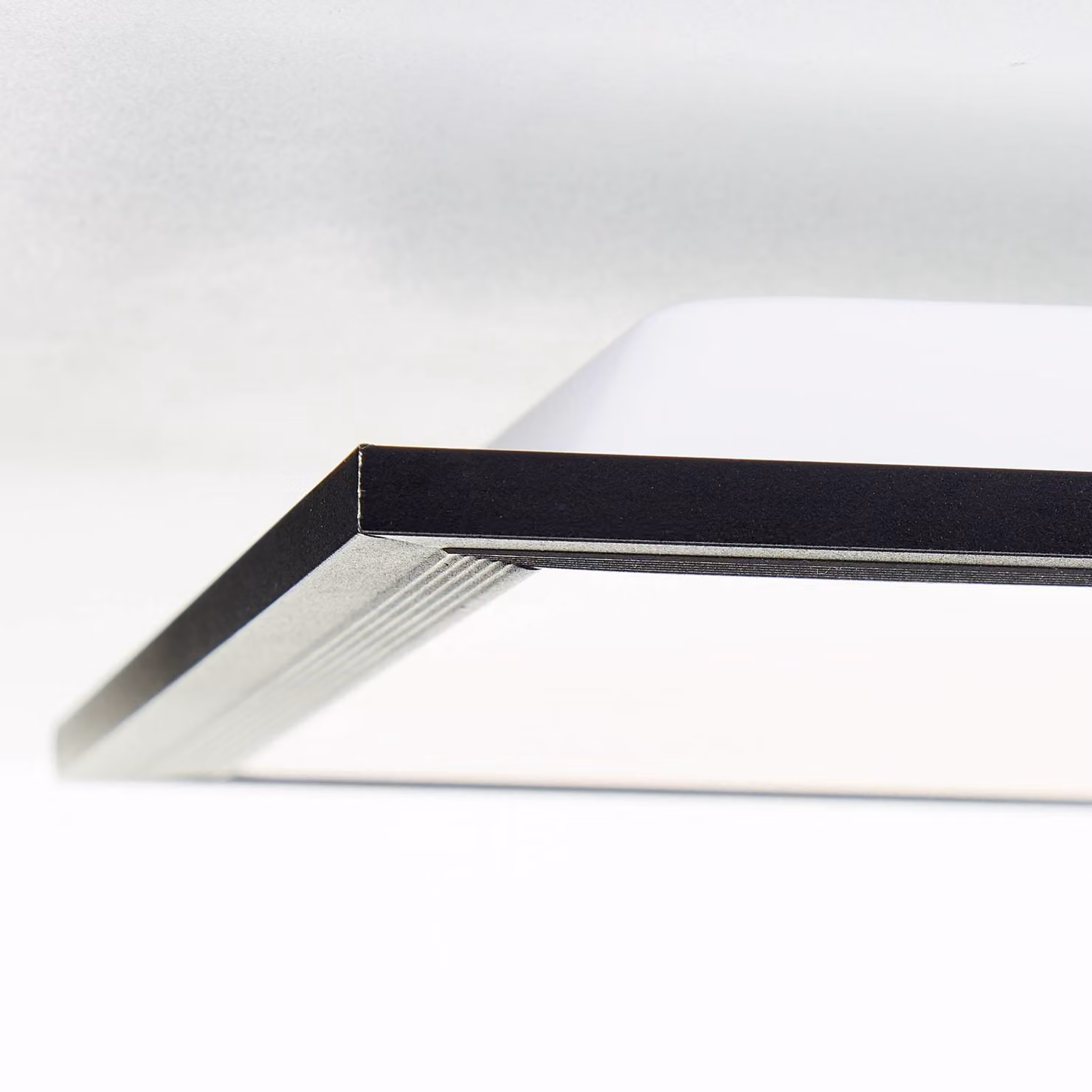 Brilliant Pannello LED Briston, nero CCT 3.000 K - 6.500 dimmerabile, Nero, Soggiorno / Sala da pranzo, Alluminio, Moderno, Pannello LED