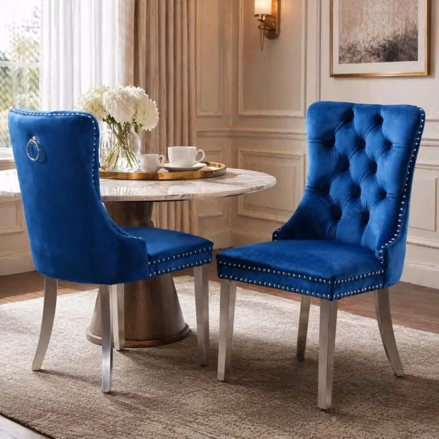 Set di 2 sedie da pranzo OKWISH in velluto blu con schienale alto imbottito e borchie decorative – 1